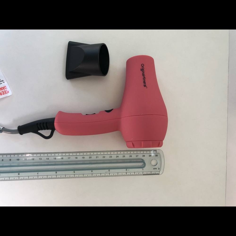 O&M Travel (child) hair dryer blow dryer